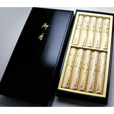 進物線香 黒塗箱入<br> 花琳シリーズ 飛燕（ひえん）<br> 短寸8入り<br> お線香 お供え物 贈答用 ギフト用 法事 喪中はがき 喪中見舞い 喪中ハガキ