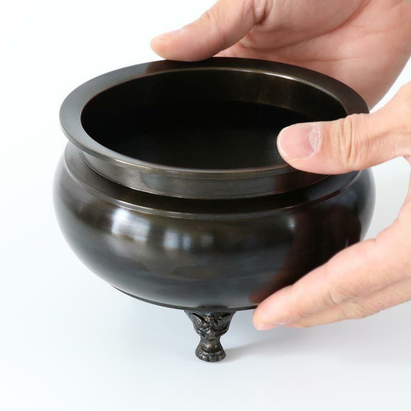 香炉 机上 (真鍮製 色付) 5寸 (獅子足) 龍印 黒茶色 Amazon | 香炉 机上 香呂 (真鍮製 色付) 5寸 (獅子足) 龍印 線香